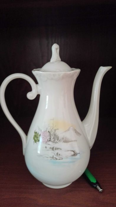 Serviço de chá de Porcelana Fina Portuguesa SPAL. Nunca usado. Anos 80