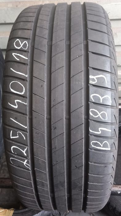 225/40/18 Bridgestone Turanza T005 92Y