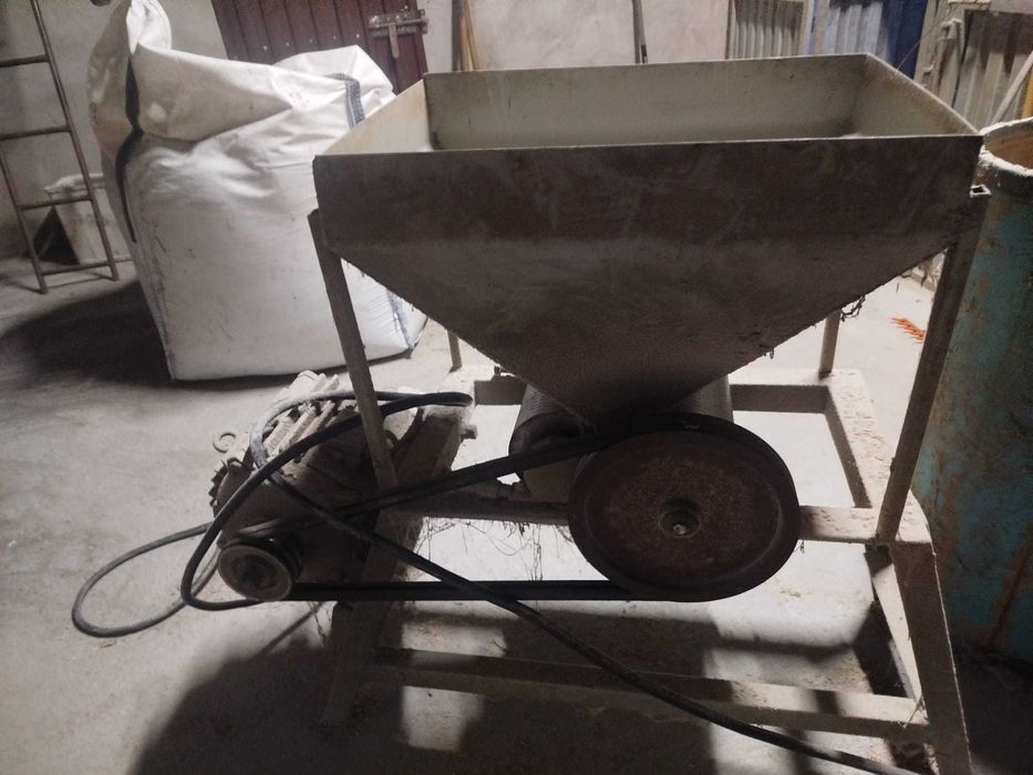 Gniotownik do zboża młynek