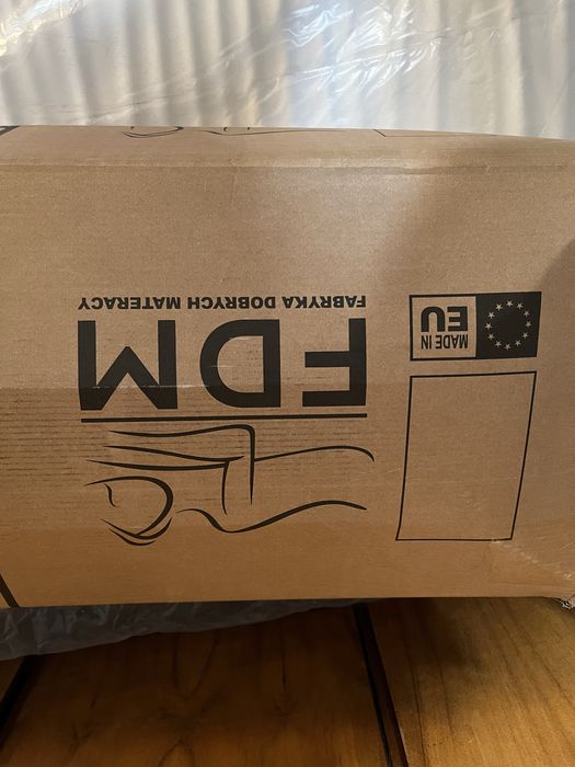 Materac w pokrowcu medycznym 120x200