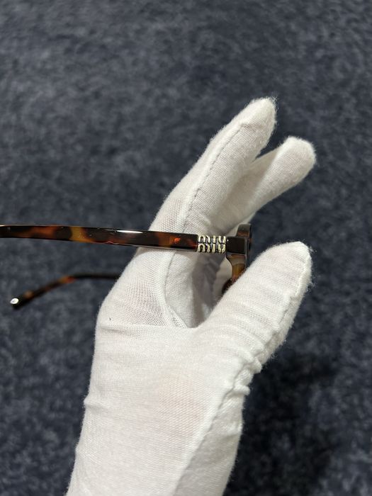 Oculos MiuMiu - “tiger” colorway