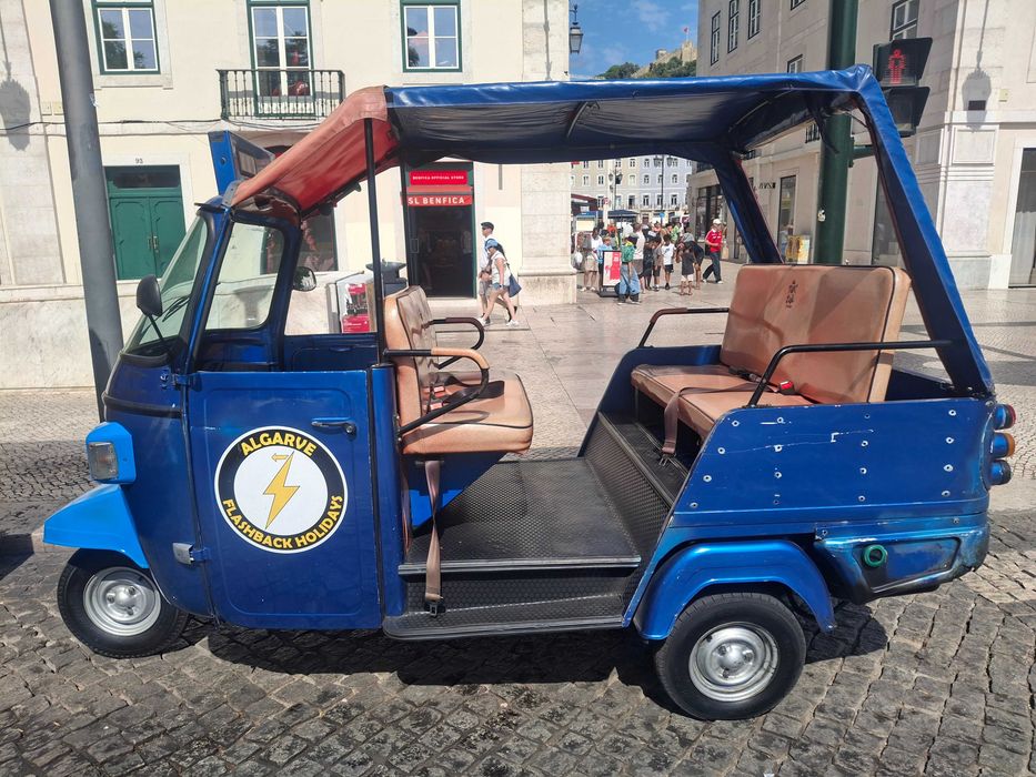 Tuk Tuk Piaggio Ape Classic 400 (7 lugares matrícula)