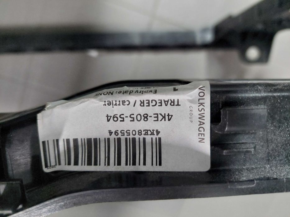 travessa da frente NOVA ORIGINAL AUDI Q8