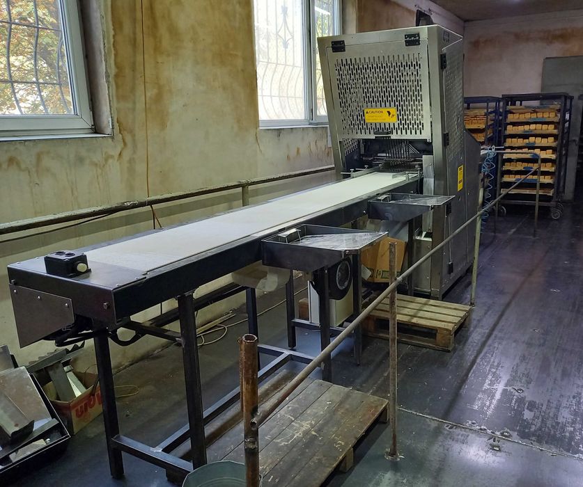 Хлеборезка, тестомесильная машина тестомес, дежа, закатка батонов, ЗиП ...