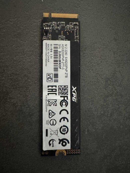 Швидкісний SSD M.2 NVMe ADATA XPG SX8200 Pro 2TB (2048 ГБ)
