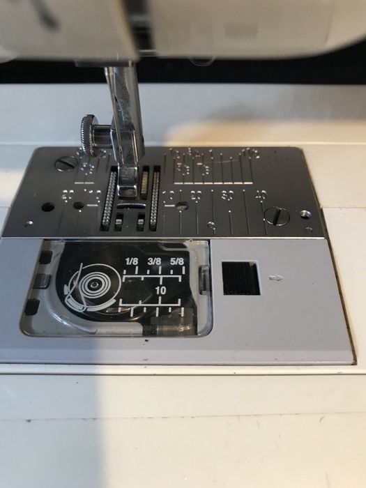 Швейна машина Janome 6260QC