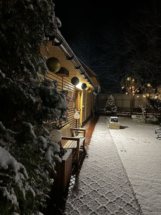 Відпочинок в Карпатах садиба SHULC з БАСЕЙНОМ +32 вода +32