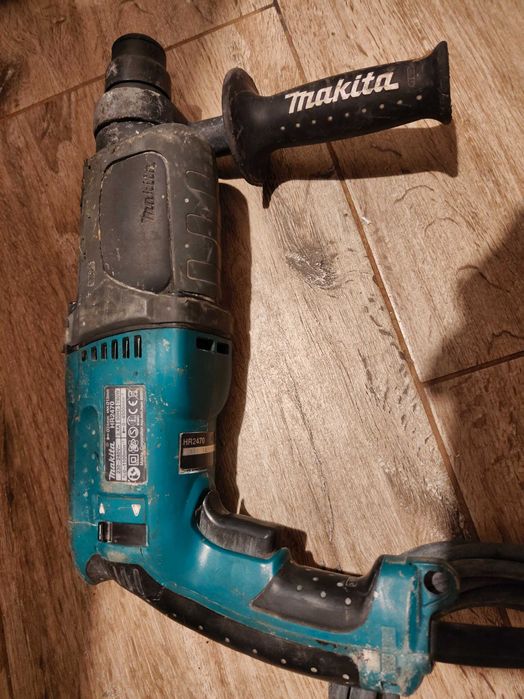 Młotowiertarka Makita HR2470 wiertarka udarowa