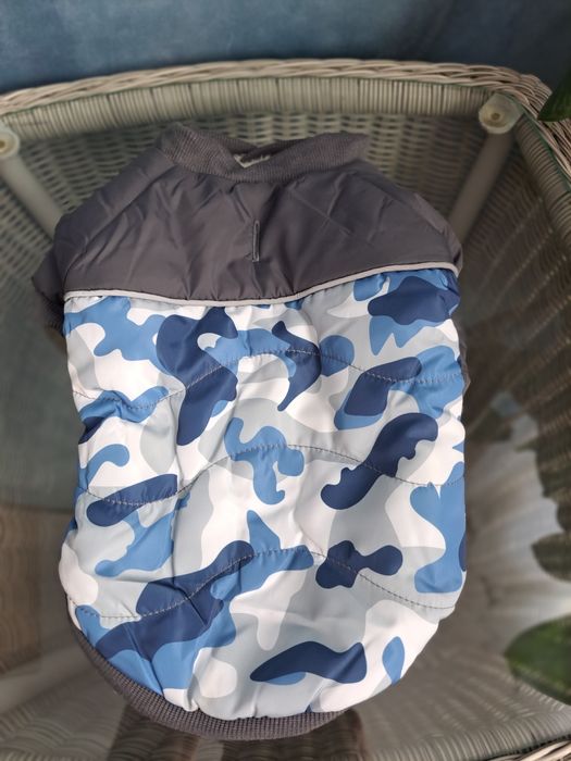 Wodoodporna kurtka na zimę dla psa S Niebieski kamuflaż U65