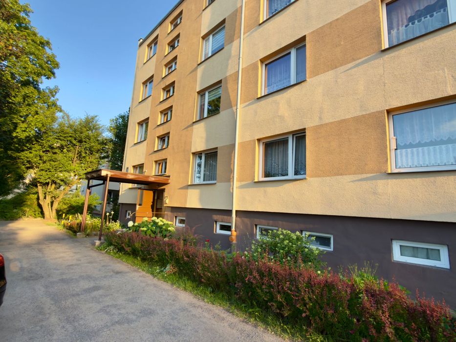 Przestronne 4-pokojowe mieszkanie 83 m² na parterze – Ciechanów, ul. 17 Stycznia