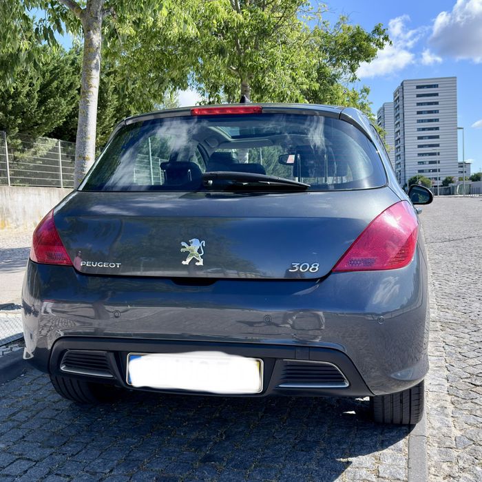Peugeot 308 1.6 HDi Sportium (T7) - Excelente Estado e Equipamento Premium