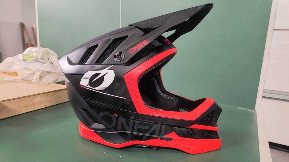 Kask rowerowy MTB/Downhill hulajnoga