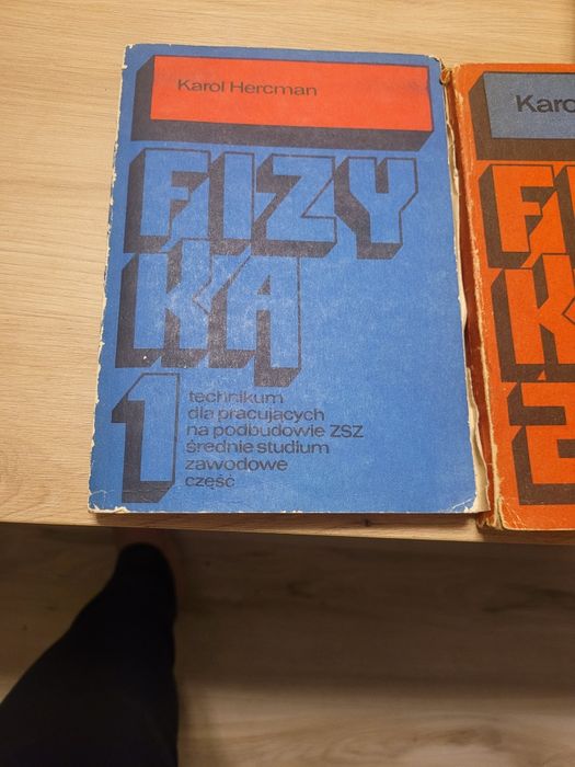 Książka  Fizyka Karol Hercman