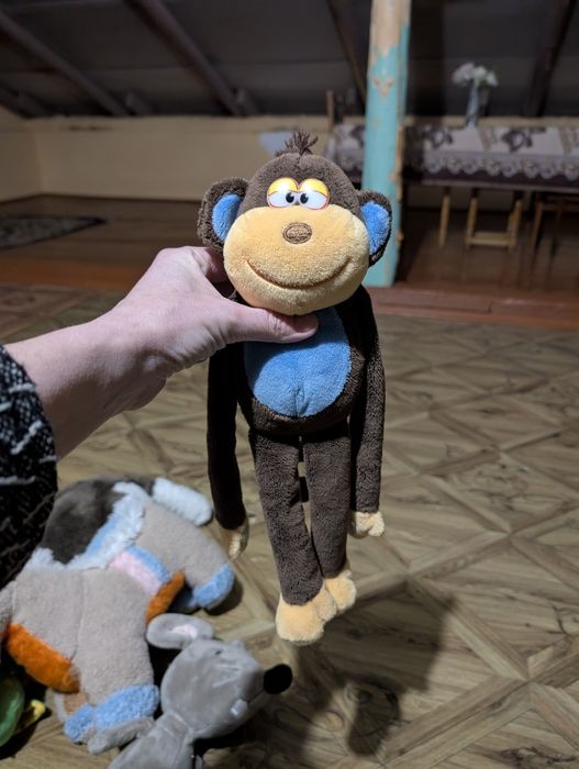 М'які іграшки віддам