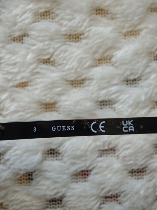 Nowe okulary przeciwsłoneczne Guess unisex !