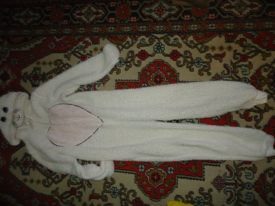 костюм на утреник Зайка беленький