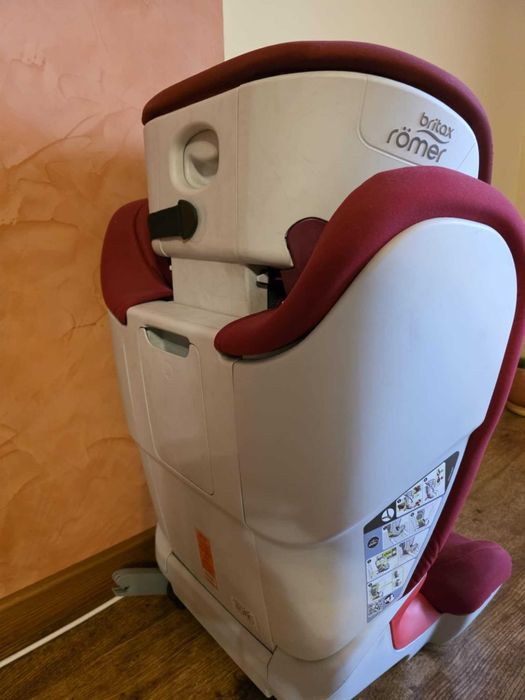 Fotelik samochodowy Britax Romer 36kg isofix