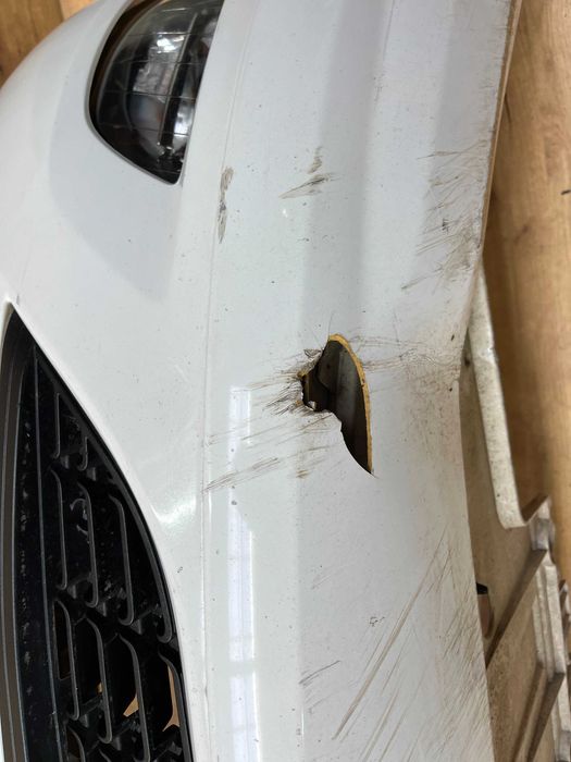 Zderzak przedni Opel Astra 4
