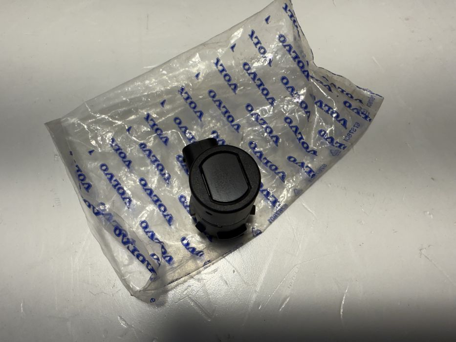 Volvo czujnik parkowania NOWY