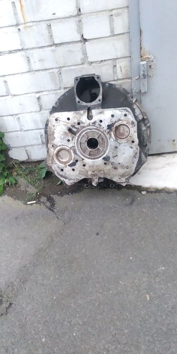 Продам кожух щеплення МАН командор (403) , корзина диск.