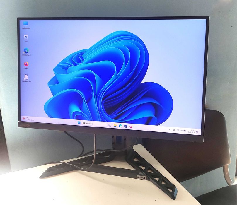 Monitor 27" Lenovo Legion Y27F-30, 1920-1080 IPS 240Hz, 0,5 ms, HDR400