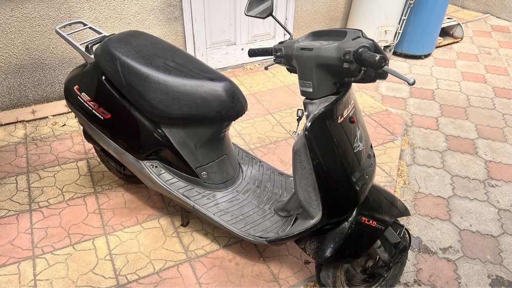 Honda lead f20 50 кубиков