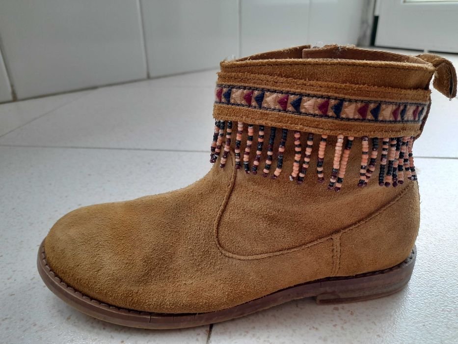Botim de couro Zara Girls