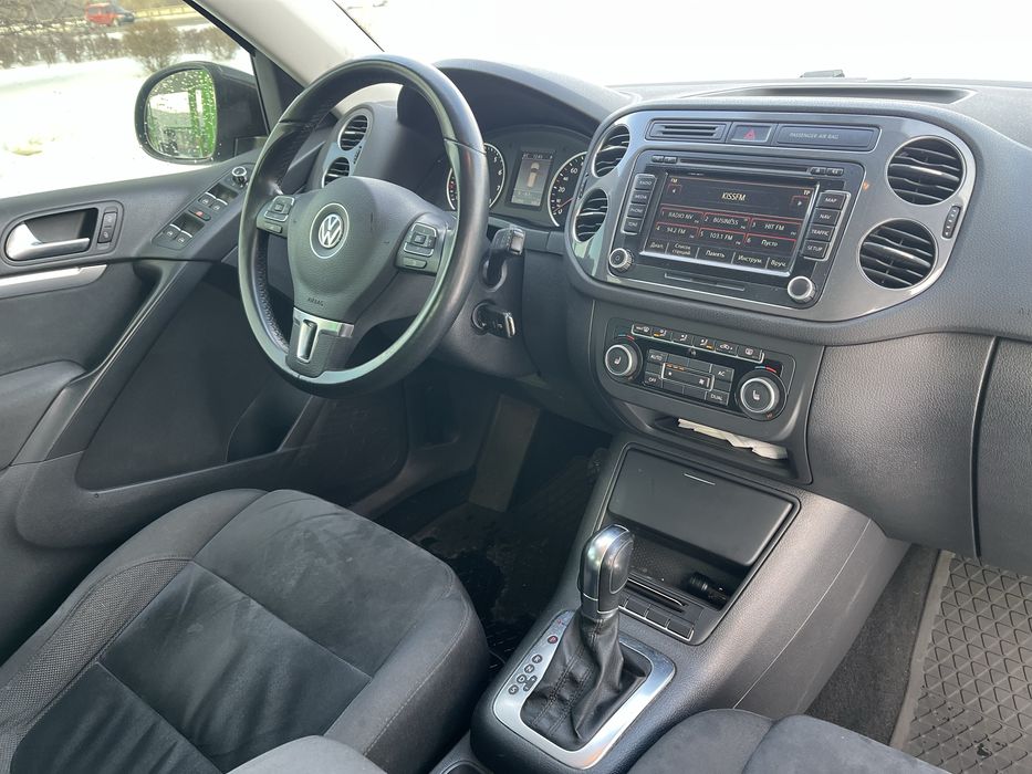 Volkswagen Tiguan офіційне авто 2.0 автомат 4х4