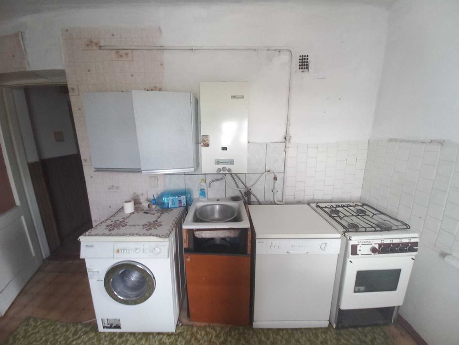 2-х кімнатна квартира с. Сапіжанка