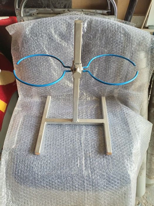 Бар для собак без посуды.