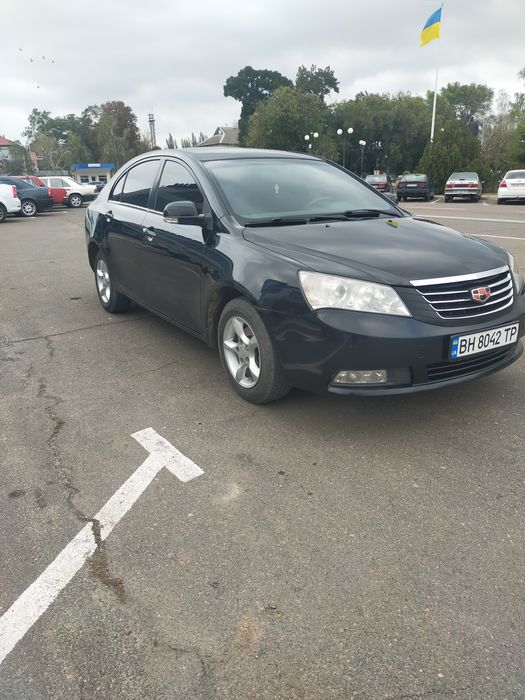 Продам Джили эмгранд ес7 2012г