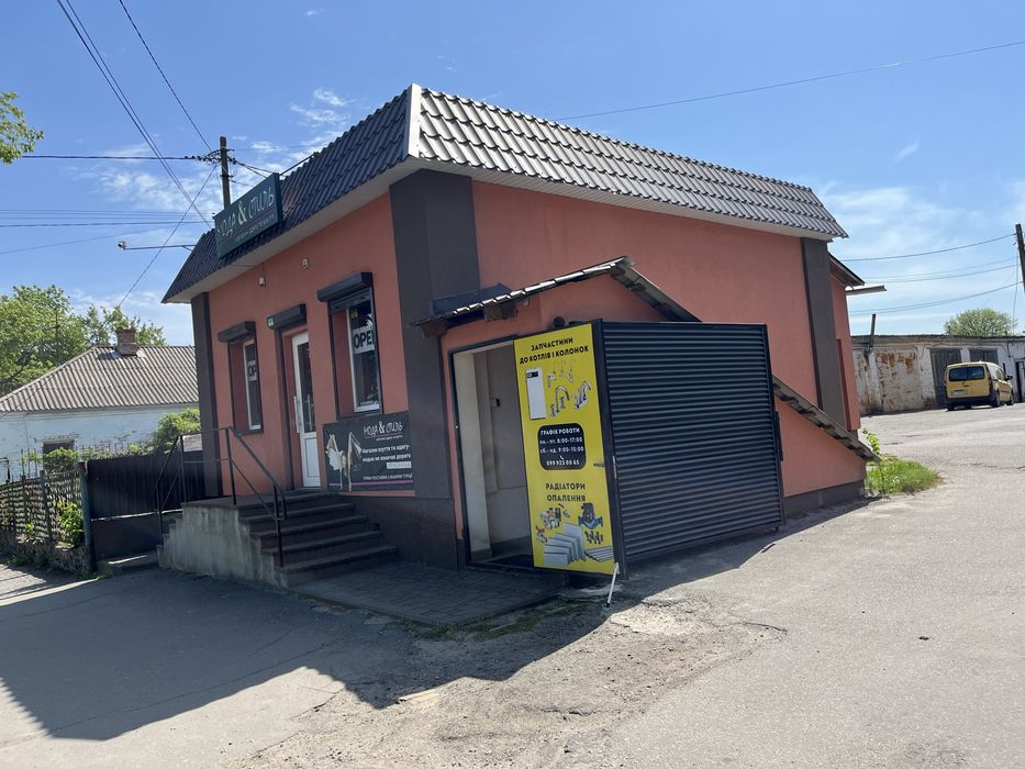 Здається в оренду магазин, в центрі міста. Вся інформація по телефону.