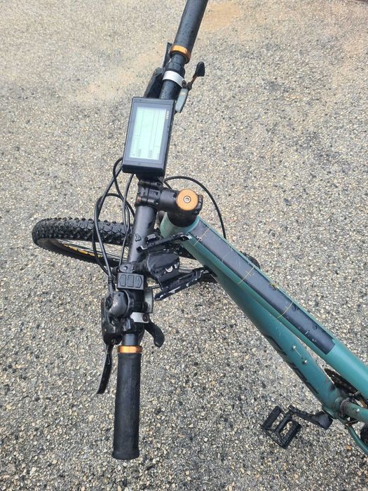 Bicicleta marca Cube