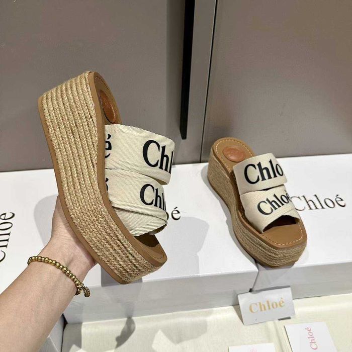 Chloe Buty, sandaly klapki, skora 110216