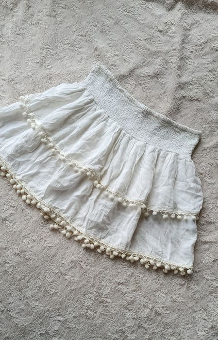 Przepiękna kremowa boho wiskozowa spódniczka mini Hunkemöller rozmiar M