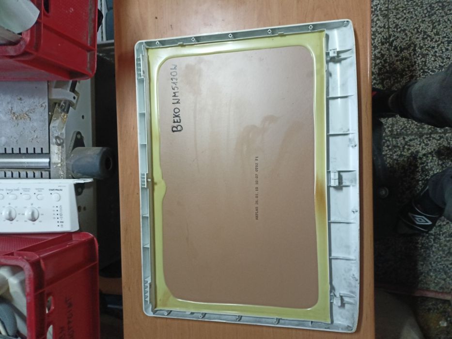 Pokrywa pralki Beko WM5120W