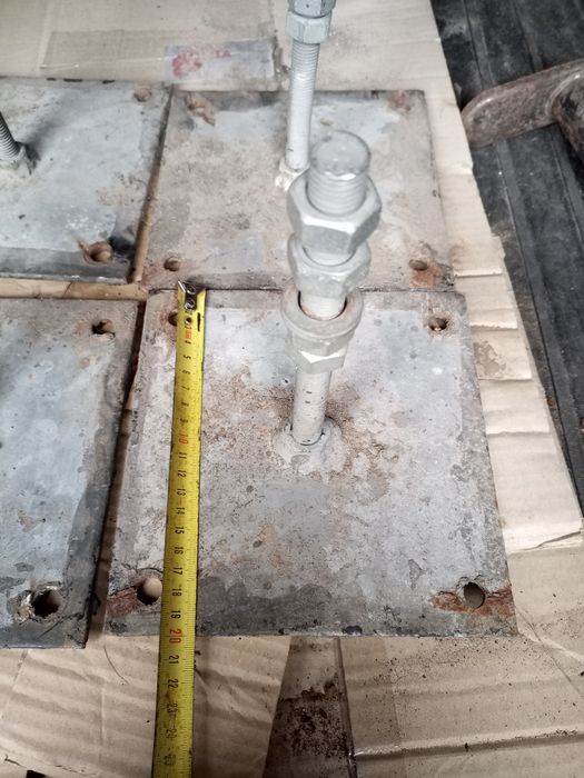 Опора під альтанку навіс