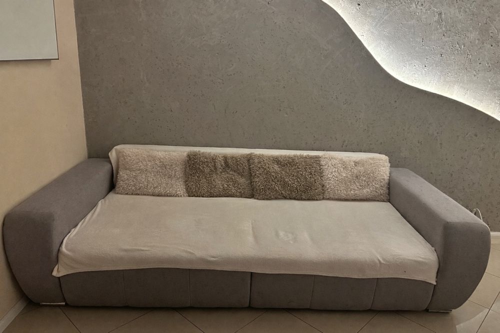 Sprzedam sofe rozkladana z funkcja spania