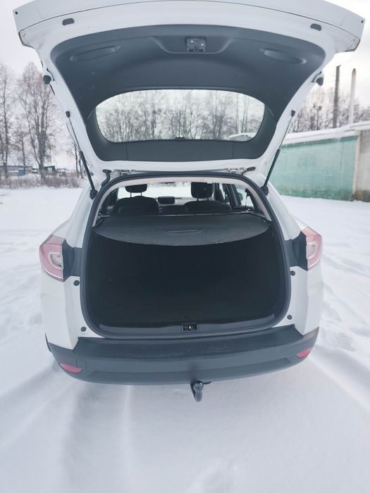 Продам Renault Megane 3 1.6 2012 универсал