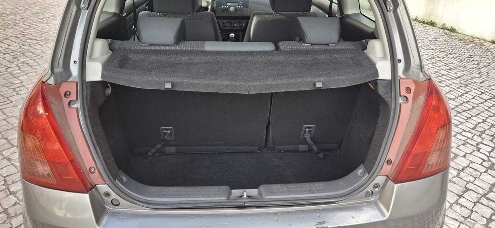 Suzuki Swift 1.3 DDiS GLX