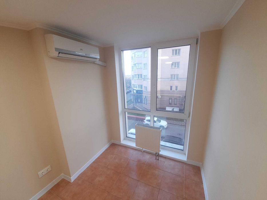 Приміщення під дитячий простір, творчу майстрерню, кружки для малюків