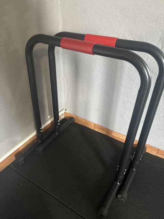 Parallel bars425380280250542080