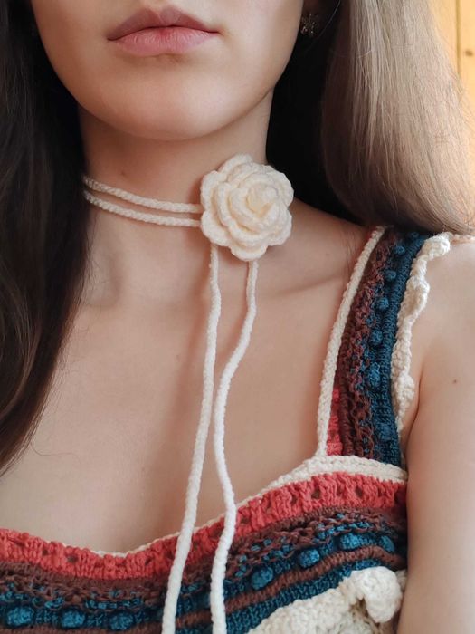Naszyjnik choker róża