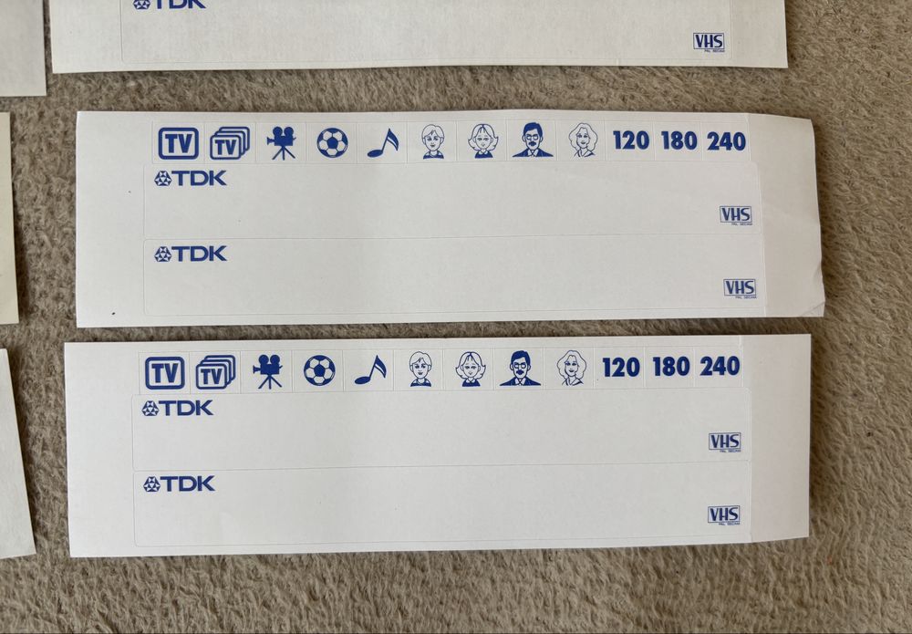 VHS TDK – oryginalne naklejki / etykiety do kaset video retro lata 90
