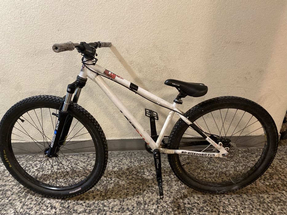 Rower dirt prodigy 9.81 PO SERWISIE