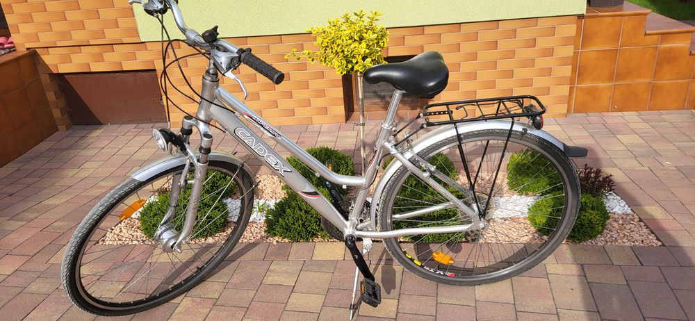 Rower miejski/trekkingowy CADEX Imperial Shimano Altus Koła 28" BDB
