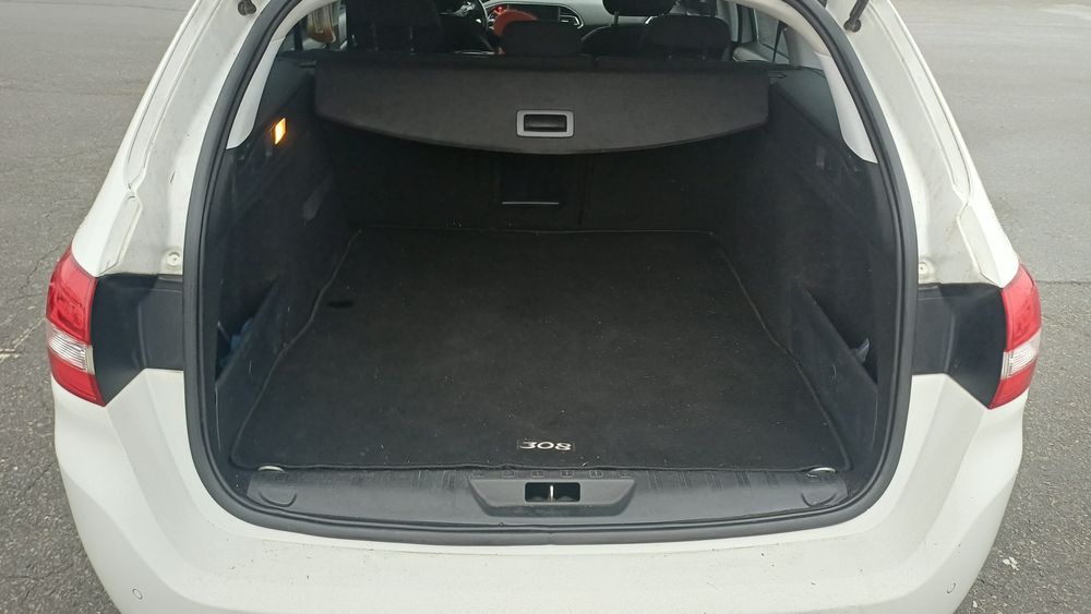 Продам Пежо 308 1.6д 120к.с. 2015р.в.