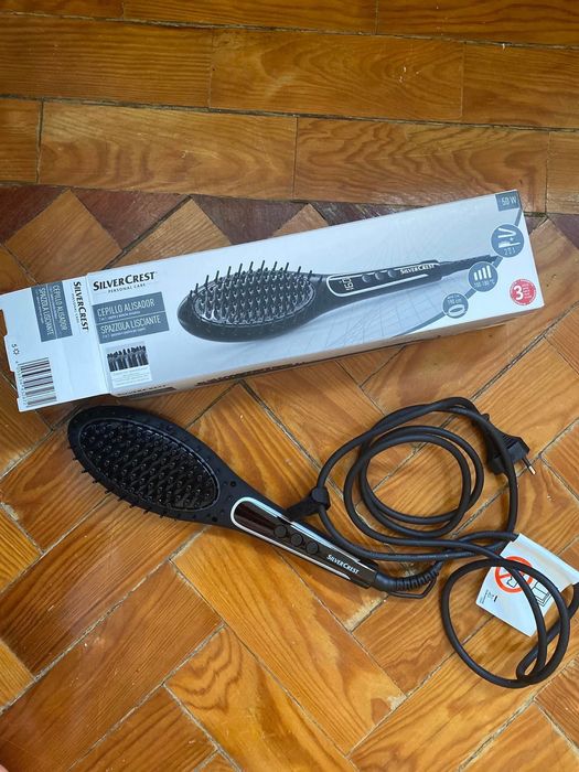 Escova alisadora Silver Crest electrica