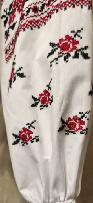 Вишиванка, ручна вишивка