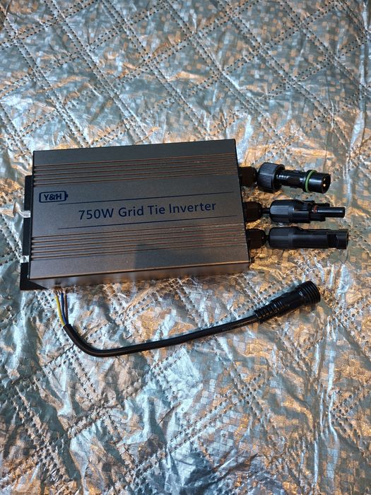 Mikroinwenter sieciowy y&h 750w